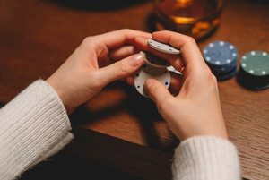 mức cược hợp lý phỏm