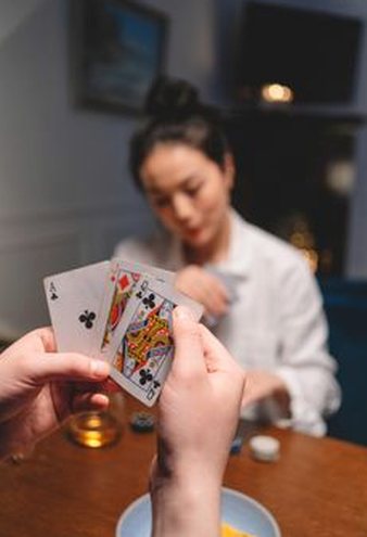 chat trực tuyến Shbet